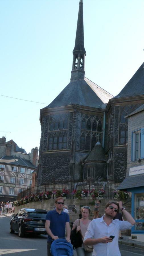 Laroulottedubec Villa Malleville-sur-le-Bec Bagian luar foto